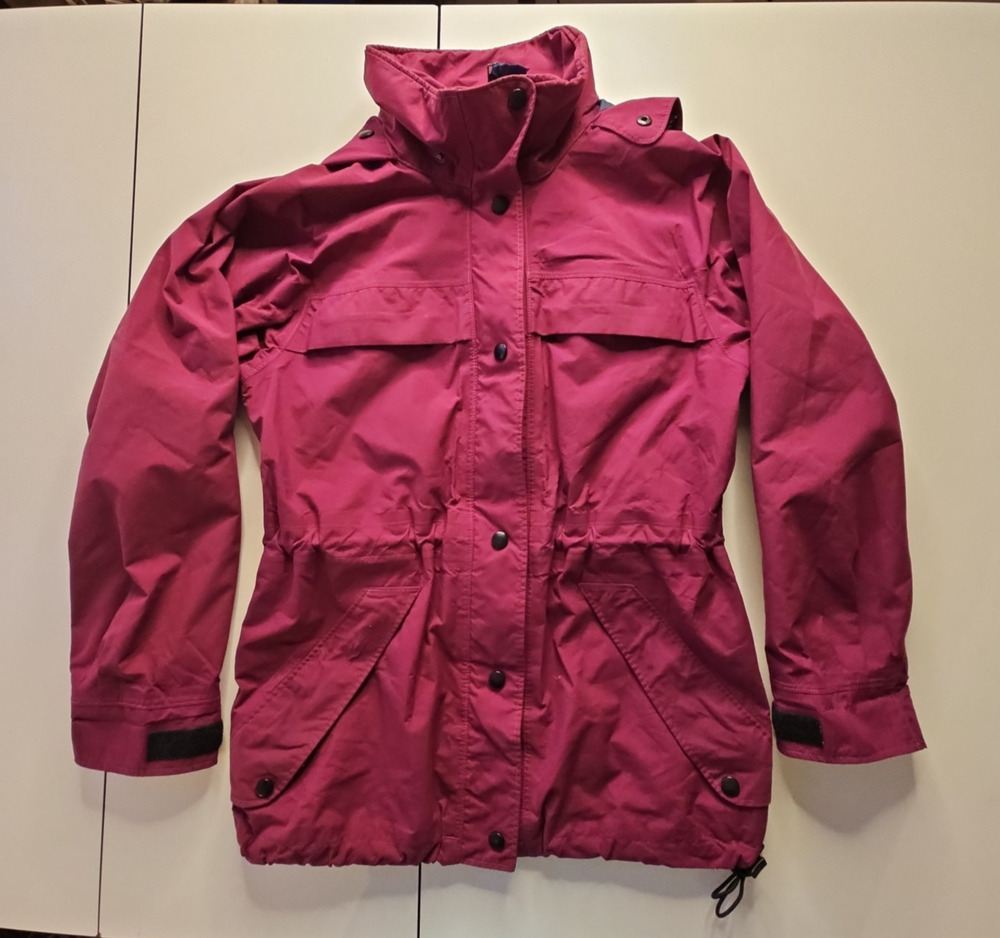 Vintage 80s 90s Mountain Equipment Co Op MEC Gore Tex Jacket Womens Size 3 Burgu